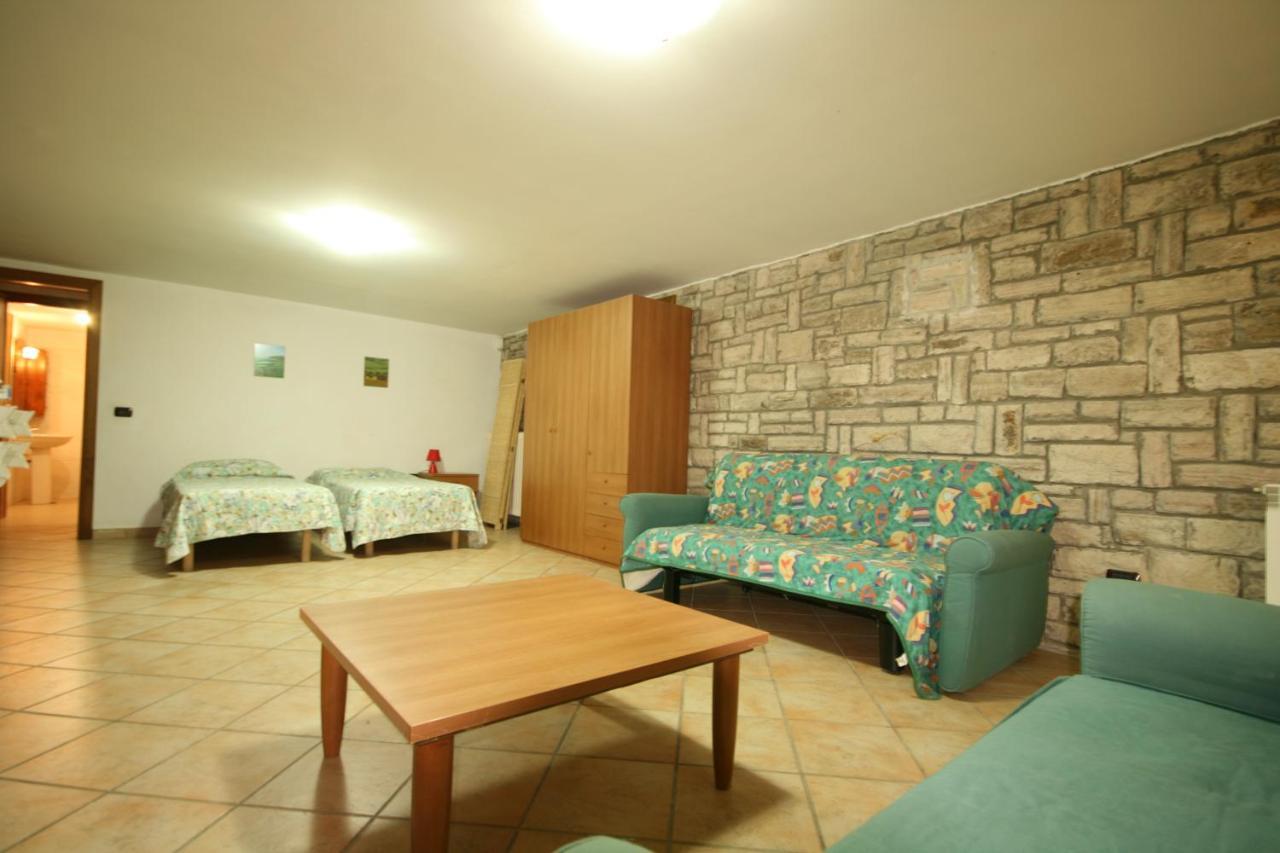 A 150 M Da Mare Giardino E Posto Auto Apartment
